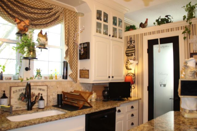 701 W Sunset, Nashville, AR 71852