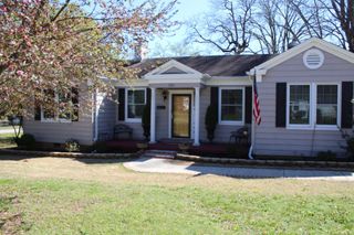 701 W Sunset, Nashville, AR 71852