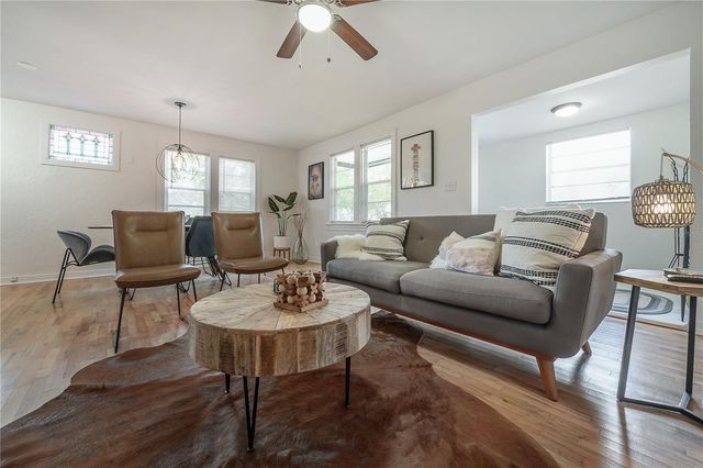 920 W ORIENT STREET, Tampa, FL 33603