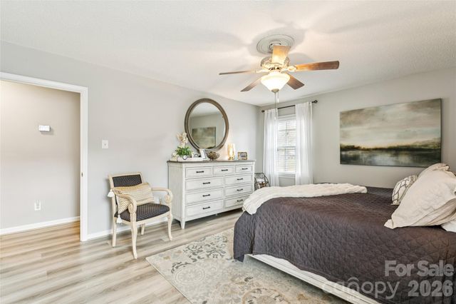 8815 Columbus Street, Davidson, NC 28036