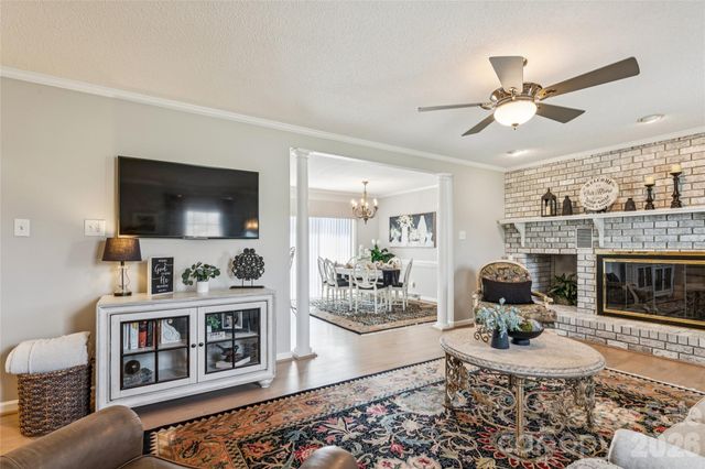 8815 Columbus Street, Davidson, NC 28036