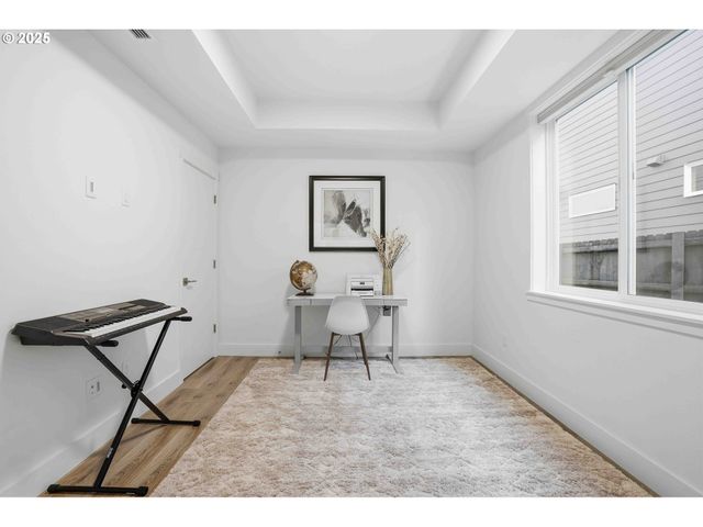 292 W MAPLE St, Washougal, WA 98671