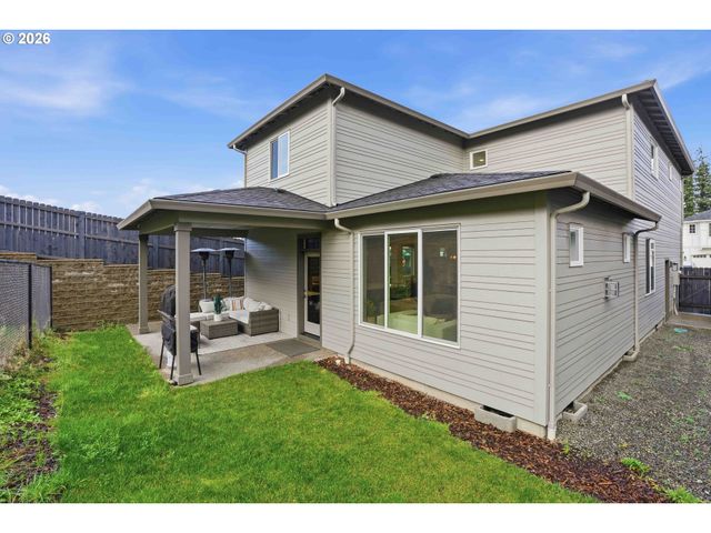 292 W MAPLE St, Washougal, WA 98671