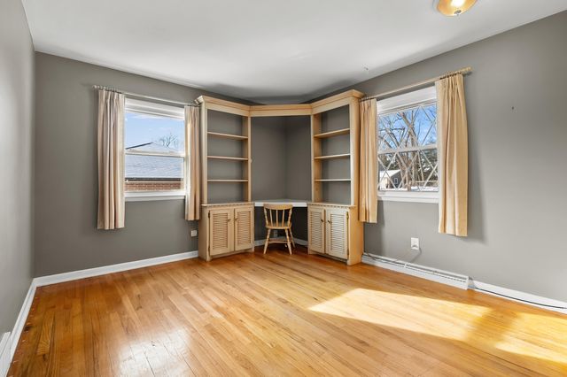 7639 Woodcrest Street, Portage, MI 49024