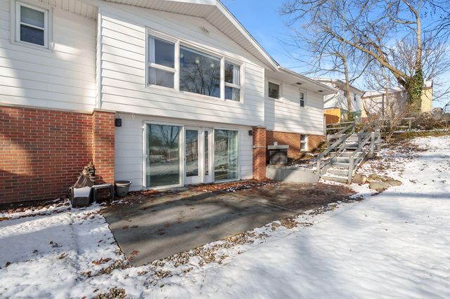 7639 Woodcrest Street, Portage, MI 49024