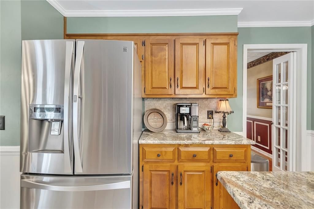 Image 13 of property listing at 6380 Concord Road, Cumming, GA 30028