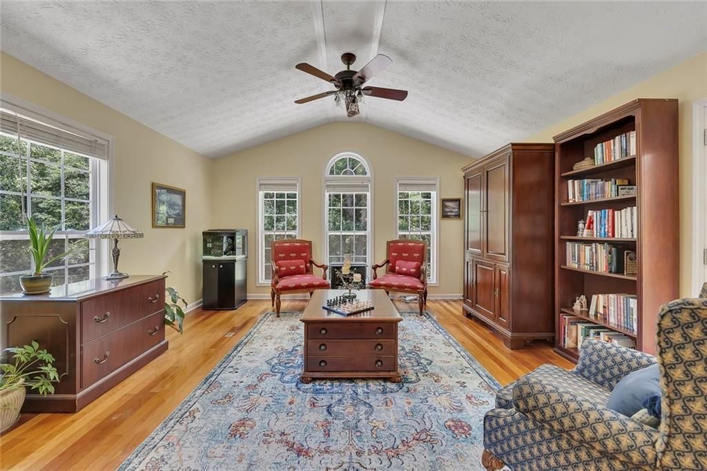 Image 17 of property listing at 6380 Concord Road, Cumming, GA 30028