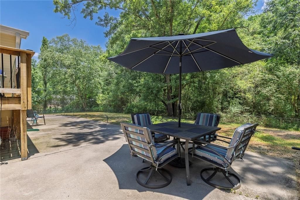 Image 25 of property listing at 6380 Concord Road, Cumming, GA 30028