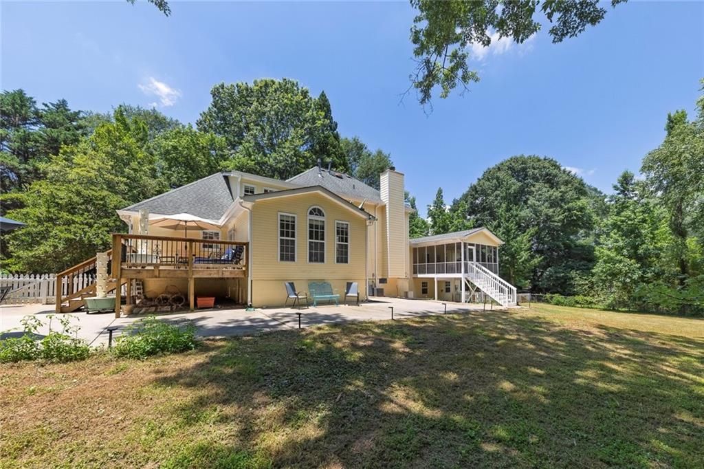 Image 29 of property listing at 6380 Concord Road, Cumming, GA 30028