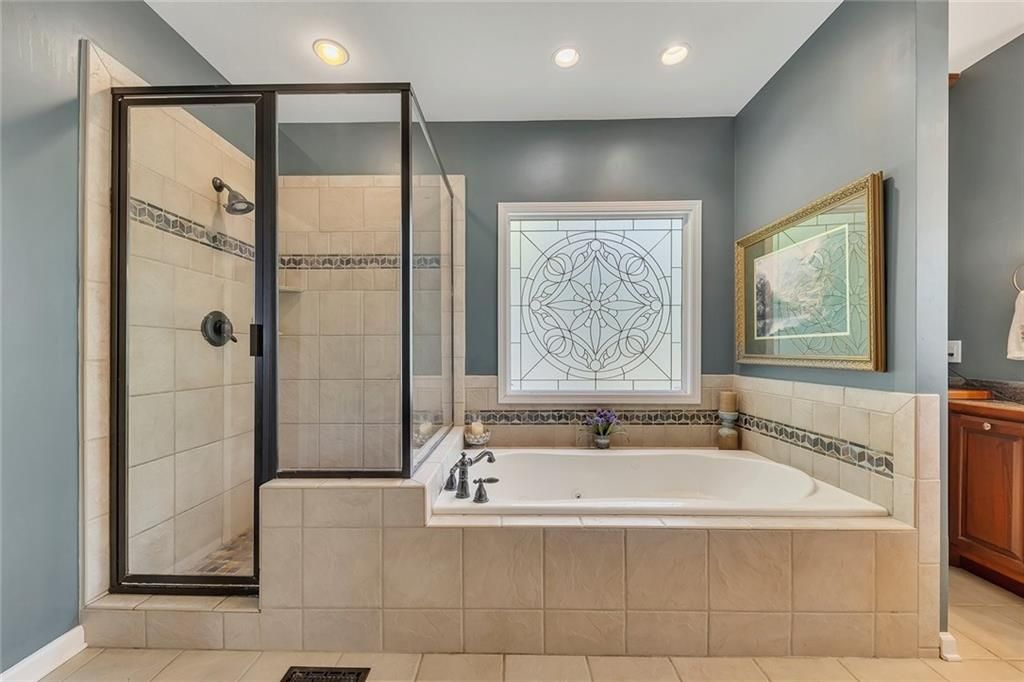 Image 9 of property listing at 6380 Concord Road, Cumming, GA 30028