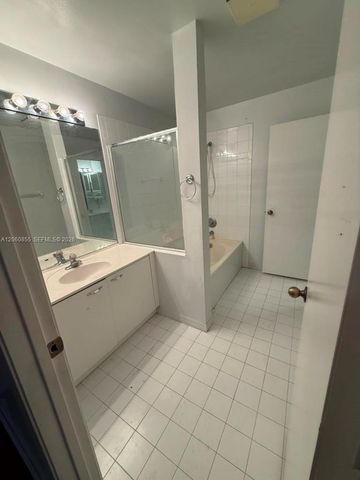 11748 SW 17th Ct, Miramar, FL 33025