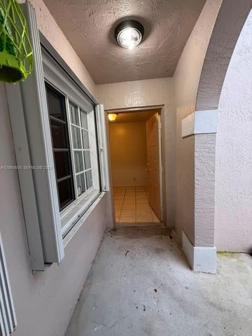 11748 SW 17th Ct, Miramar, FL 33025