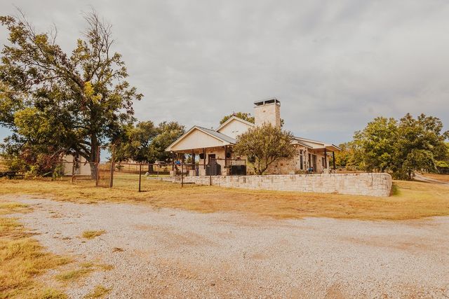 600 Finney Drive, Weatherford, TX 76085
