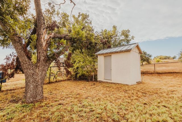 600 Finney Drive, Weatherford, TX 76085