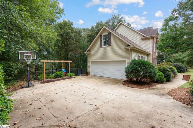 344 Camperdown Court, Easley, SC 29642