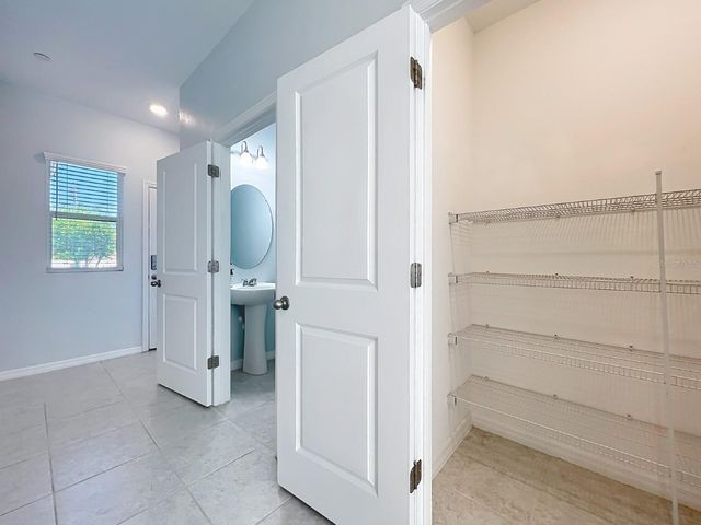 3326 AZOLLA STREET, Orlando, FL 32808