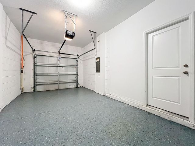 3326 AZOLLA STREET, Orlando, FL 32808