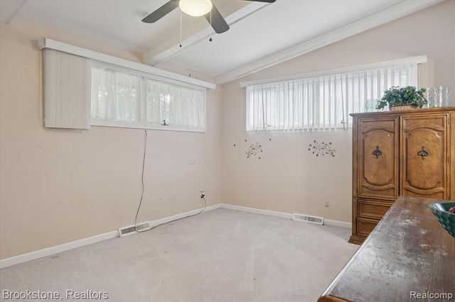 4665 W Maple Road, Bloomfield Hills, MI 48301