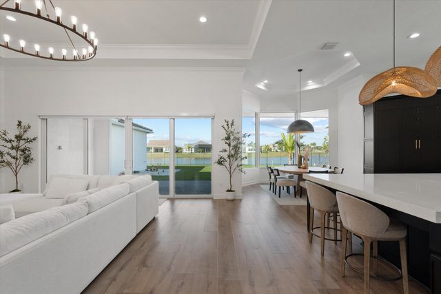 4727 Estates Circle, Westlake, FL 33470