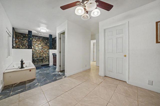23512 Robin Rd, Pioneer, CA 95666
