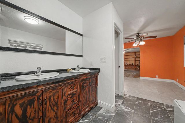 23512 Robin Rd, Pioneer, CA 95666
