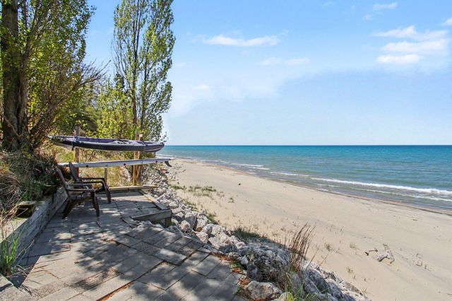 38270 Blue Star Highway, Covert, MI 49043
