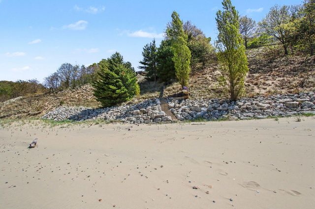 38270 Blue Star Highway, Covert, MI 49043