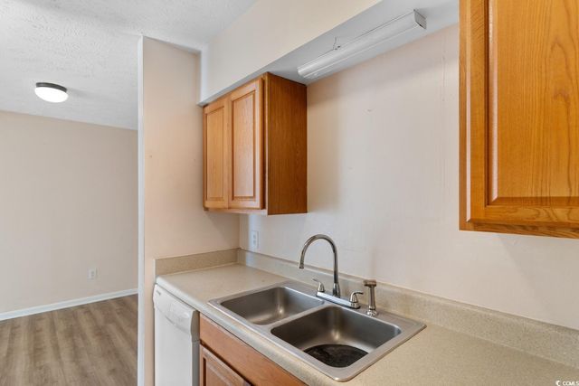 615 Carter Ln Apt C6, Conway, SC 29526