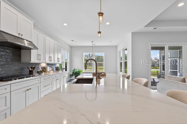 232 Dogwood Ln, Hardeeville, SC 29927