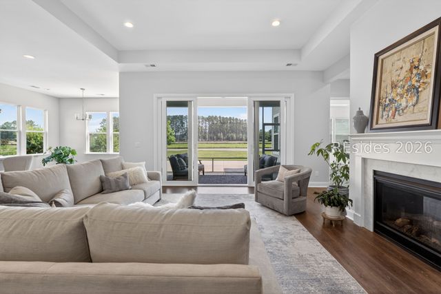 232 Dogwood Ln, Hardeeville, SC 29927