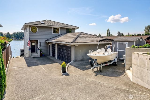 26918 140th Avenue SE, Kent, WA 98042