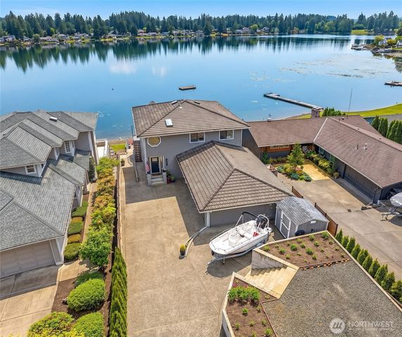 26918 140th Avenue SE, Kent, WA 98042