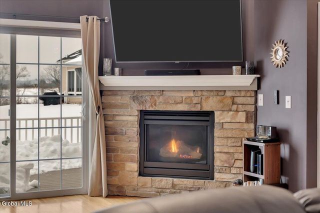 59 Lorenzo Drive, North Greenbush, NY 12180