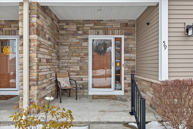 59 Lorenzo Drive, North Greenbush, NY 12180