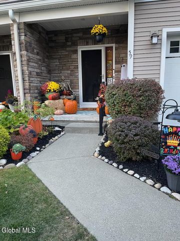 59 Lorenzo Drive, North Greenbush, NY 12180