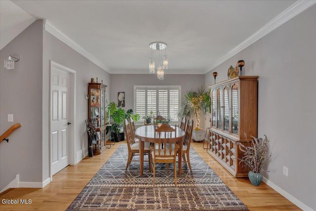 59 Lorenzo Drive, North Greenbush, NY 12180