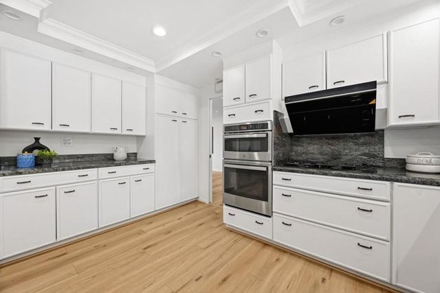 2741 Waltham Cross Street, Belmont, CA 94002