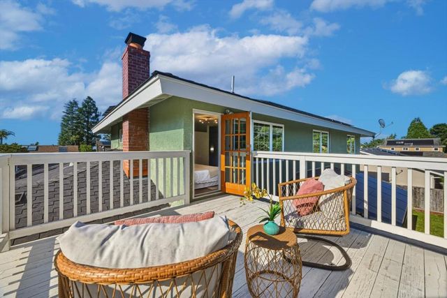 2741 Waltham Cross Street, Belmont, CA 94002