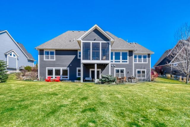 5676 Garden Drive, Woodbury, MN 55129