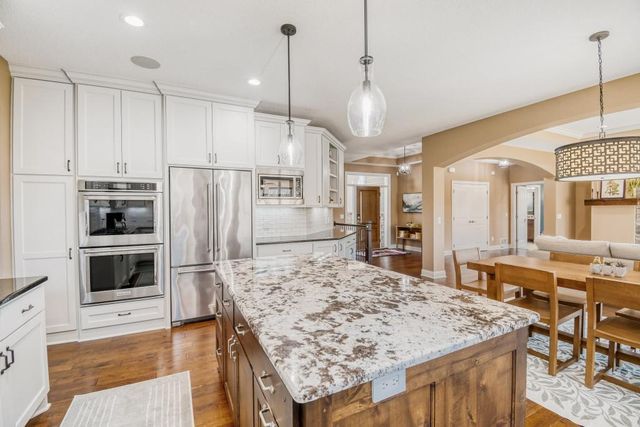 5676 Garden Drive, Woodbury, MN 55129