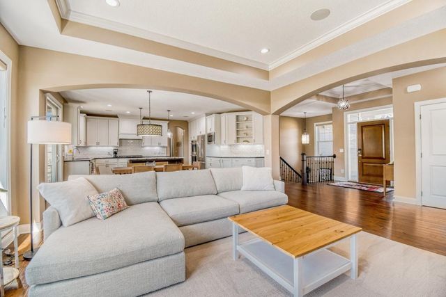 5676 Garden Drive, Woodbury, MN 55129