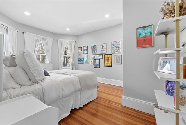 33 Rosemont 1, Boston, MA 02122