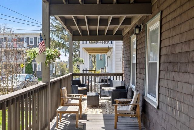 33 Rosemont 1, Boston, MA 02122