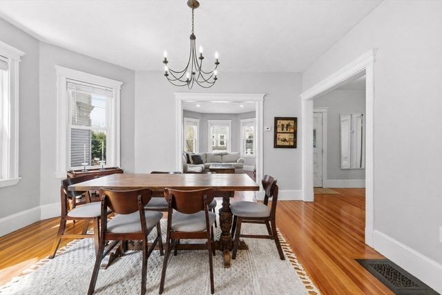 33 Rosemont 1, Boston, MA 02122