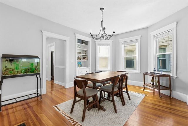 33 Rosemont 1, Boston, MA 02122