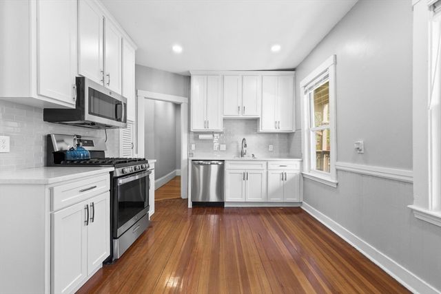 33 Rosemont 1, Boston, MA 02122
