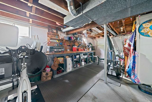 610 Center St, Pembroke, MA 02359