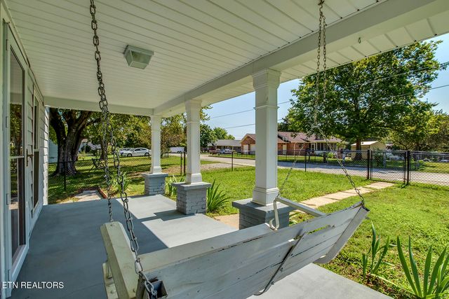 519 Highland St, Kingston, TN 37763