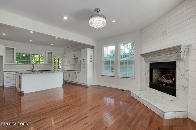 519 Highland St, Kingston, TN 37763