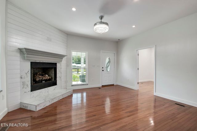 519 Highland St, Kingston, TN 37763